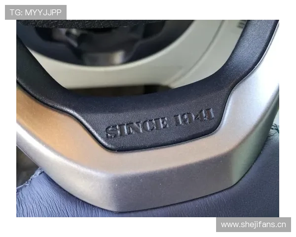 周冠宇新买的豪车，隔壁老王听了都直摇头，这生活差距也太大了吧